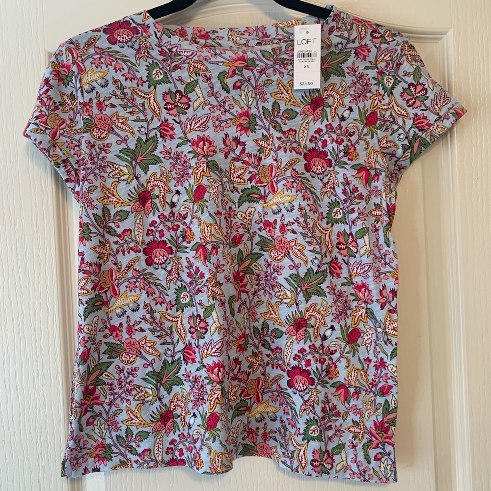 LOFT NWT Vintage Soft t-shirt size XS